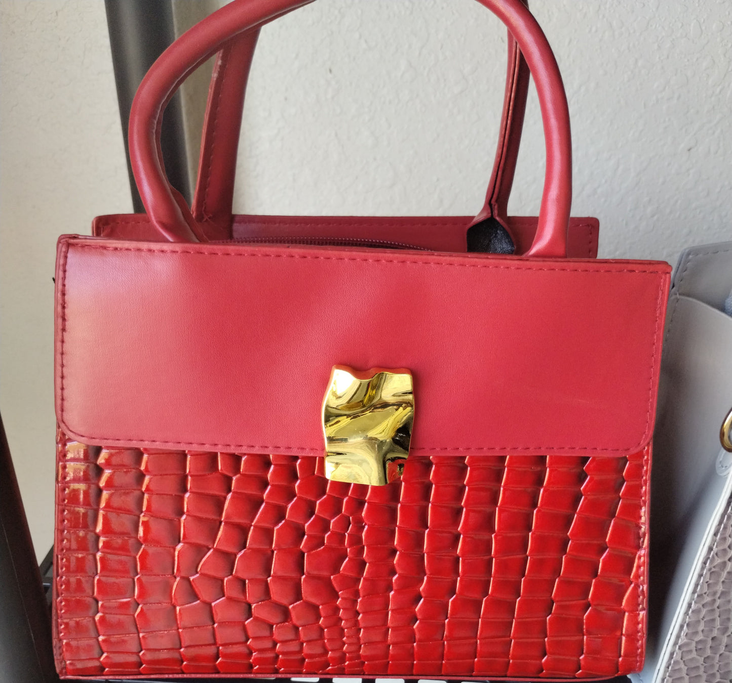 New design handbag